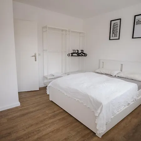 Ferienwohnung Wohnen Am Park Lübeck Exterior foto